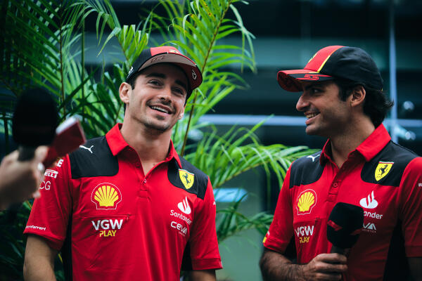 carlos sainz charles leclerc 2023 sao paulo donderdag