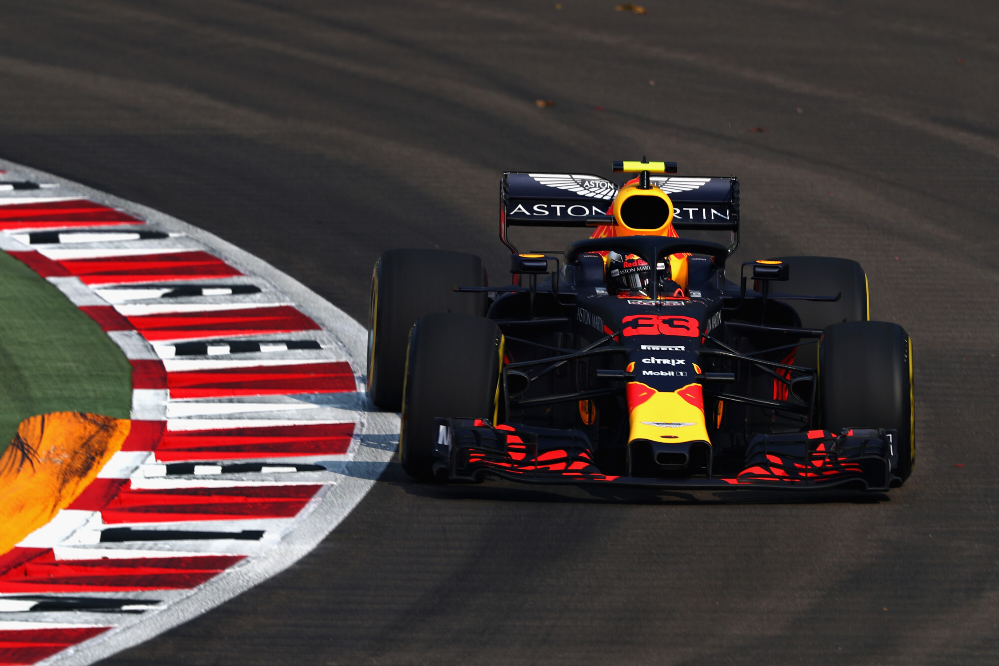 AP-1WW6N7BY92111_news