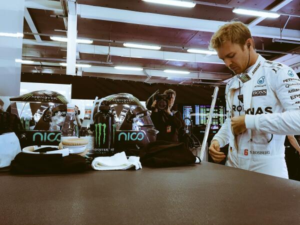 Nico_Rosberg_niet_in_actie_training_2
