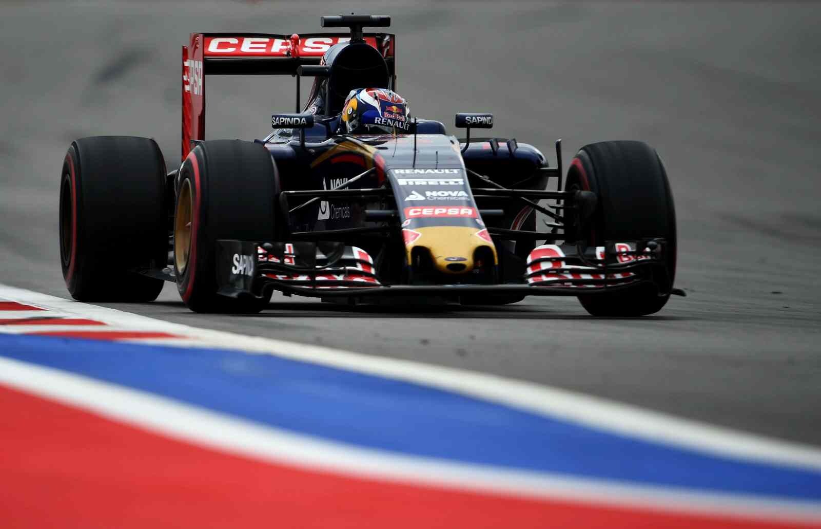 images_Formule1_2015_nieuws-okt_Max_Verstappen_Scuderia_Toro_Rosso_Grand_Prix_Russia_2015