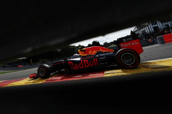 Max_Verstappen_Red_Bull_Racing_F1_Grand_Prix_Belgie_T
