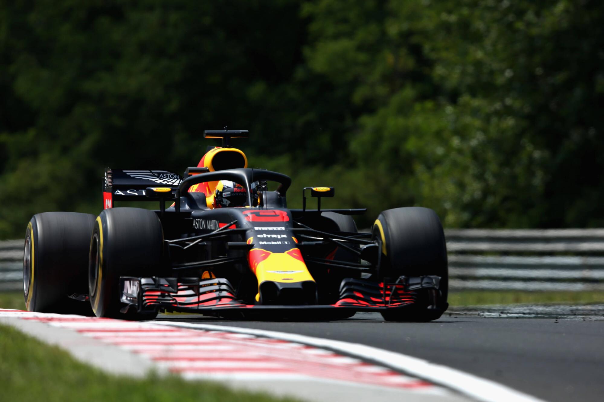 AP-1WDFMHGD52111_news