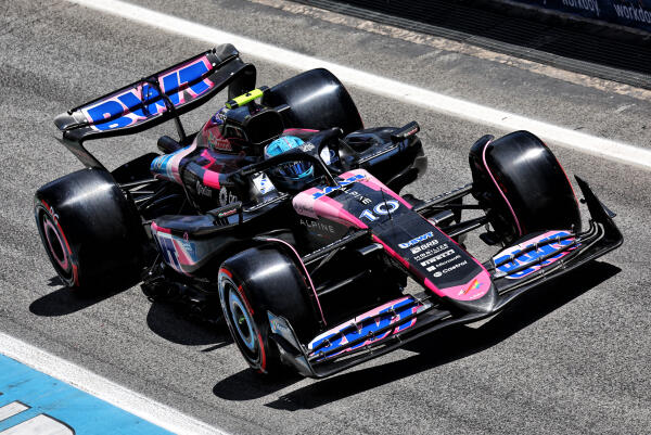 Pierre Gasly Barcelona 2024 Alpine