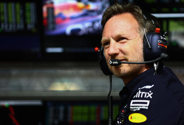 Christian Horner aan de pitmuur kwalificatie GP Saoedi-Arabië 2022