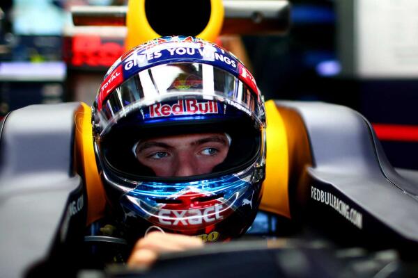 Max_Verstappen_Red_Bull_Racing_F1_Grand_Prix_Duitsland_2016__