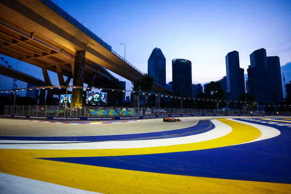 verstappen red bull singapore 2022 clive rose getty images