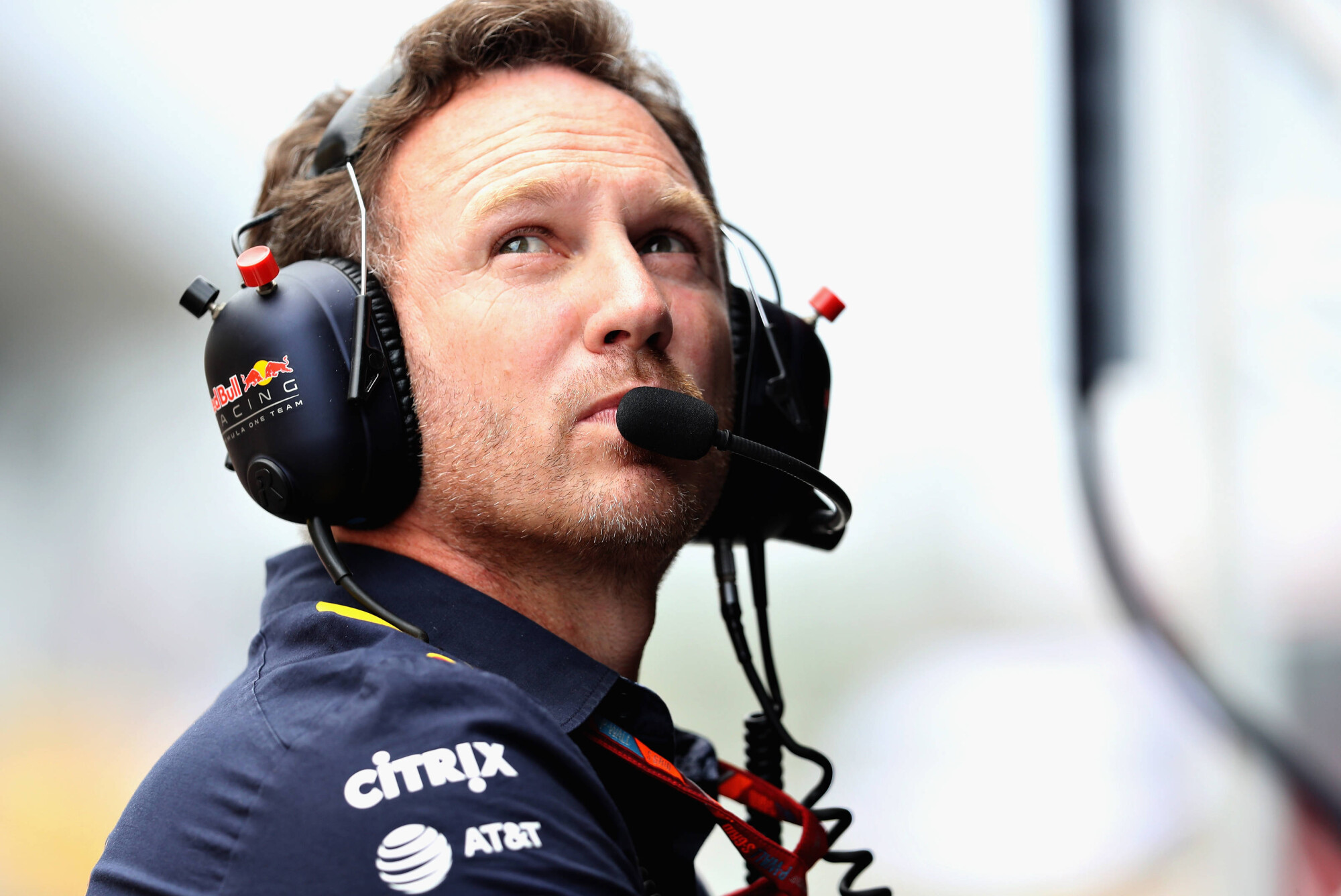 P-20171007-00806_news