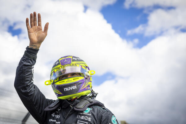 Lewis Hamilton zaterdag Silverstone 2024