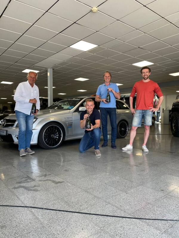 33B22E59-2EDA-4930-9486-4E069443C51E