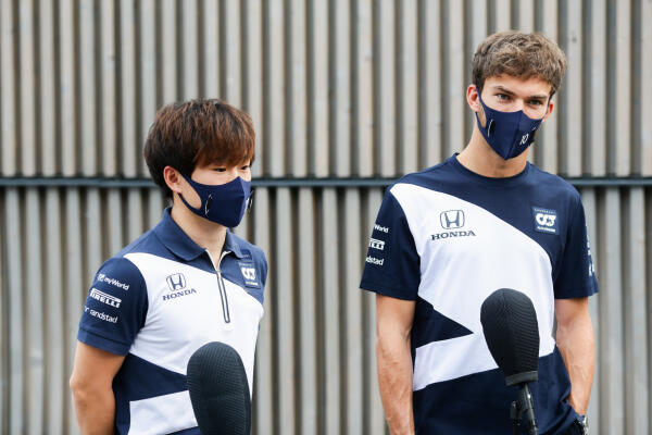 SI202109100147_hires_jpeg_24bit_rgb