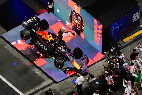 Verstappen_Wint in Saoedi-Arabie
