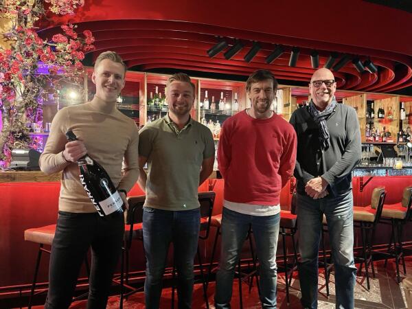 F1aanTafel met Rolf Meter