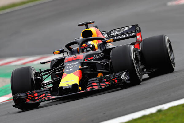 AP-1UWVK6V2W1W11_news