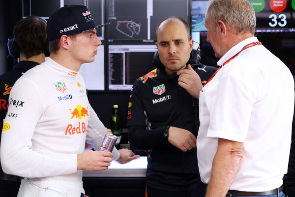 P-20171110-02116_news