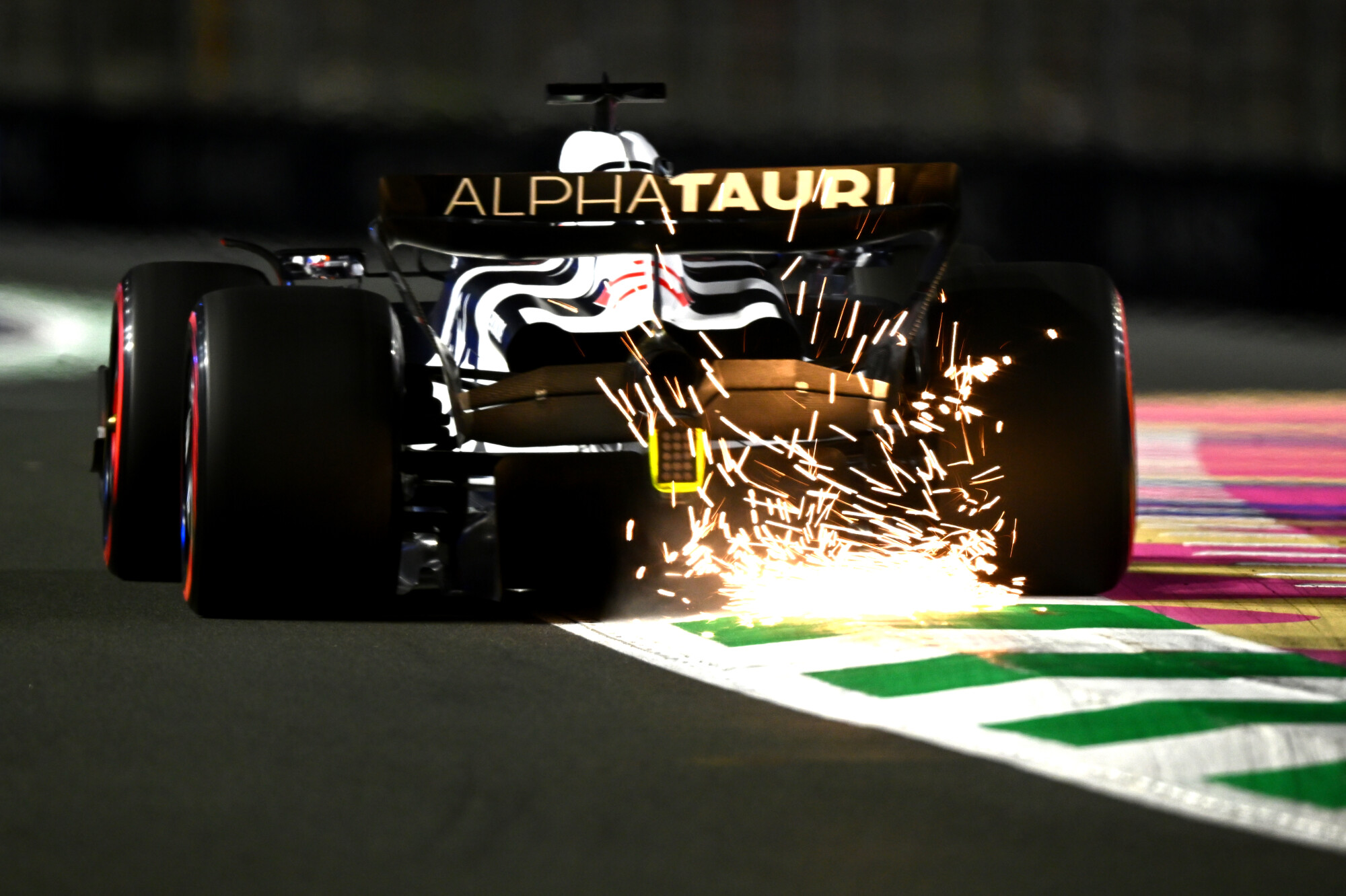 SI202303170776_hires_jpeg_24bit_rgb