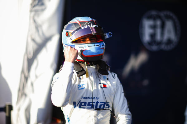 1-EPS701_145831_ONZ0005-2