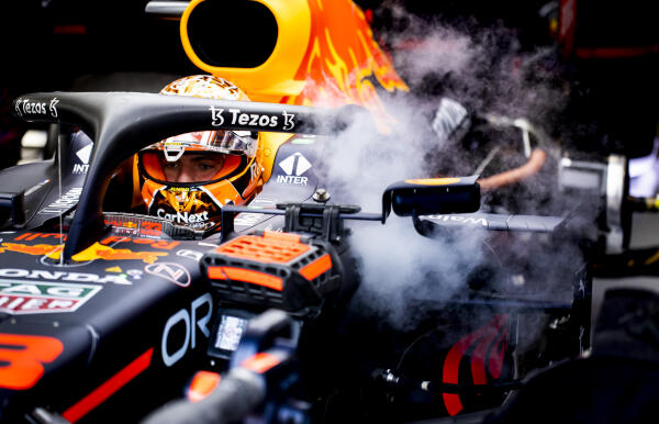 SI202108270427_hires_jpeg_24bit_rgb