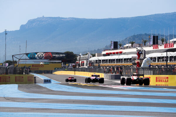 02-france-friday7-175159