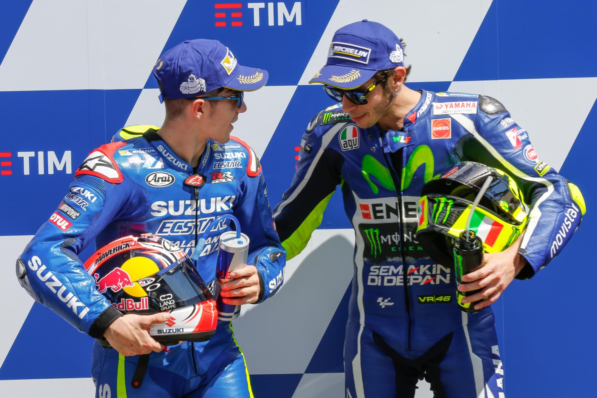images_2016_MotoGP_05_160521_ITA_Vinales_Rossi_MotoGP