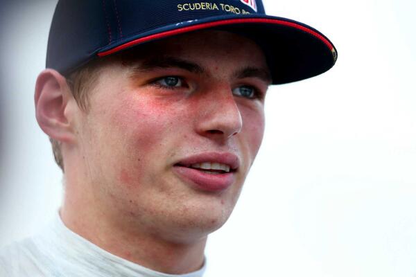 images_Formule1_2015_nieuws_juli_Max_Verstappen_Scuderia_Toro_Rosso_2015_Grand_Prix_Hongarije_P5