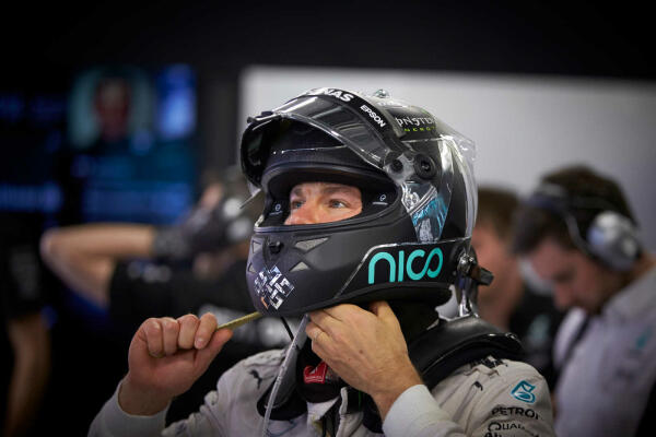 Nico_Rosberg_Mercedes_AMG_F1_GP_Rusland_z