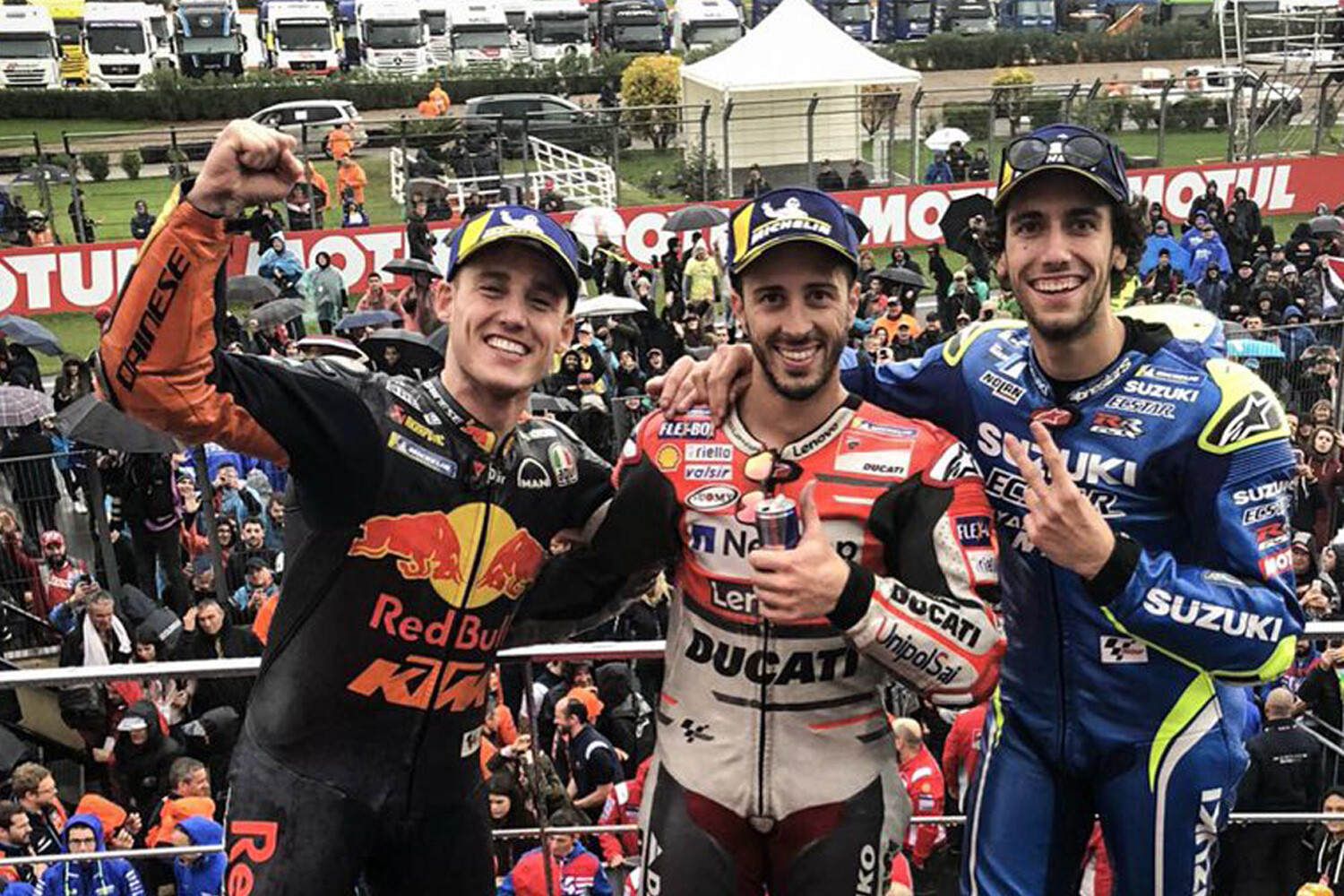 181118_VAL_MotoGP_Podium
