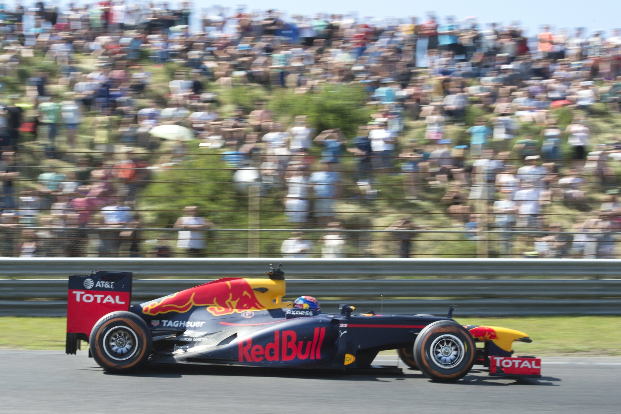 P-20160605-01858_News