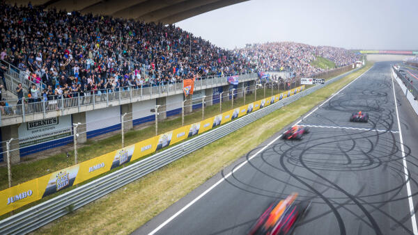 Zandvoort-Jumbo-Racedagen-2018-Max-Verstappen-Red-Bull-Racing-07