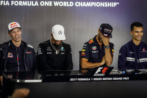 AP-1SKJ5B6PW2111_news