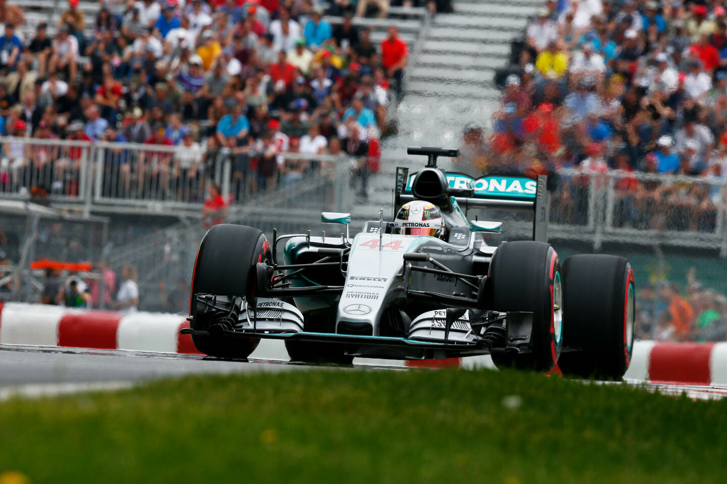 images_Formule1_2015_nieuws-juni_Lewis_Hamilton_Mercedes_AMG_F1_GP_Canada
