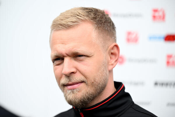 Haas en Magnussen uit elkaar