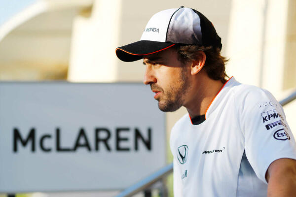 Fernando_Alonso_F1_GP_Bahrein_2016