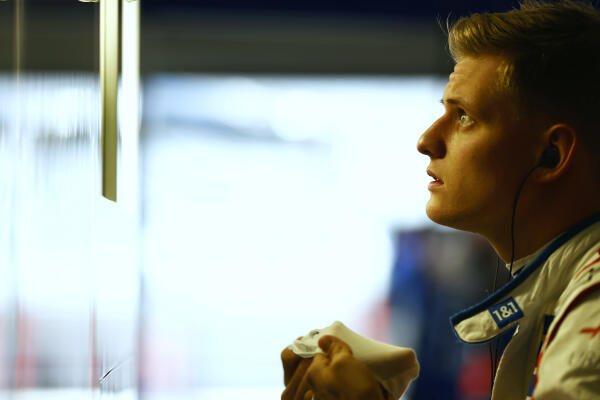 1018586278-LAT-20210501-GP2103_134532_ONZ2783-450