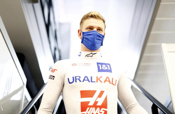 1018623012-LAT-20210522-GP2105_094559_ONY7643-752