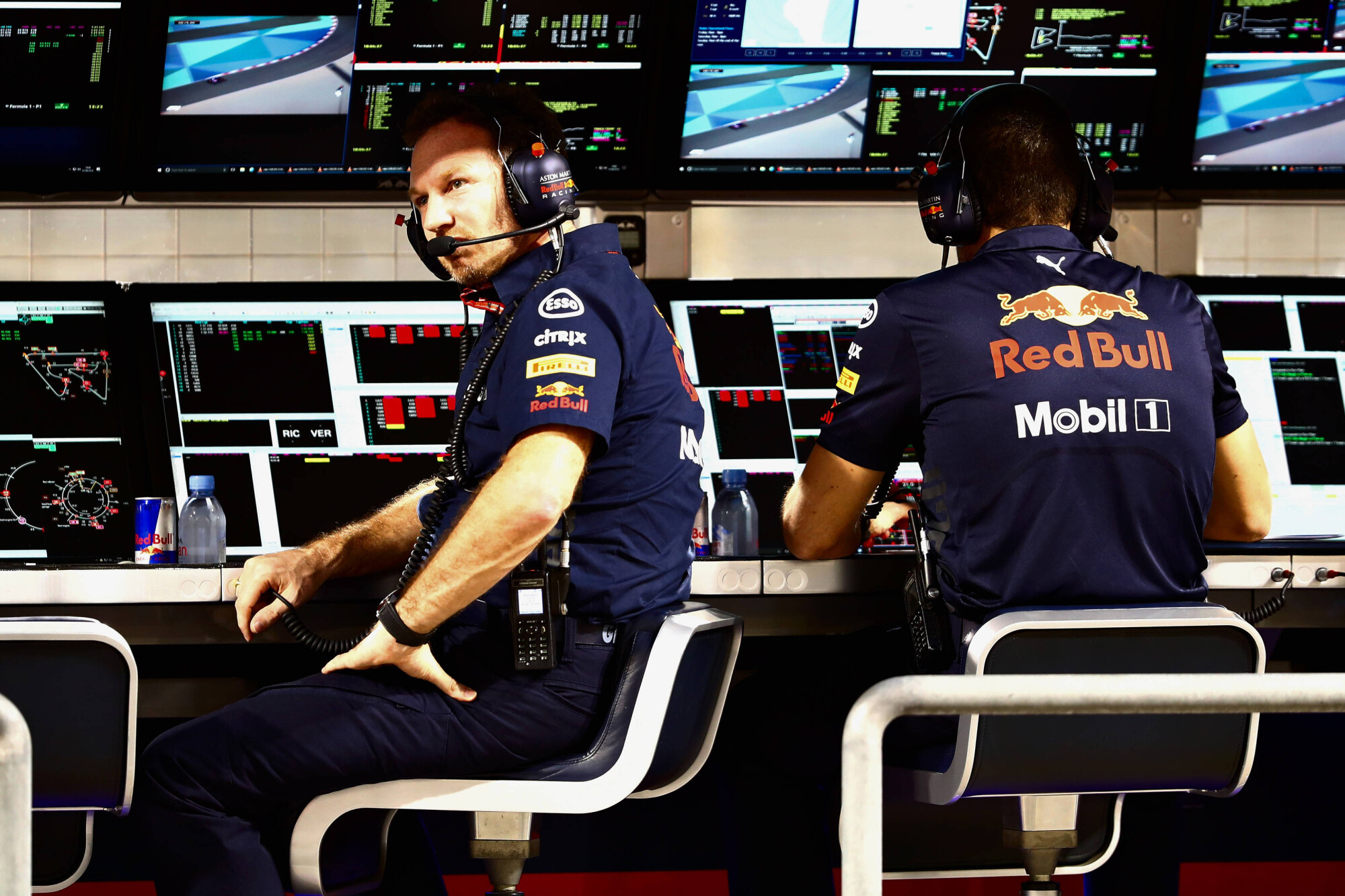 AP-1V9THY8B92111_news