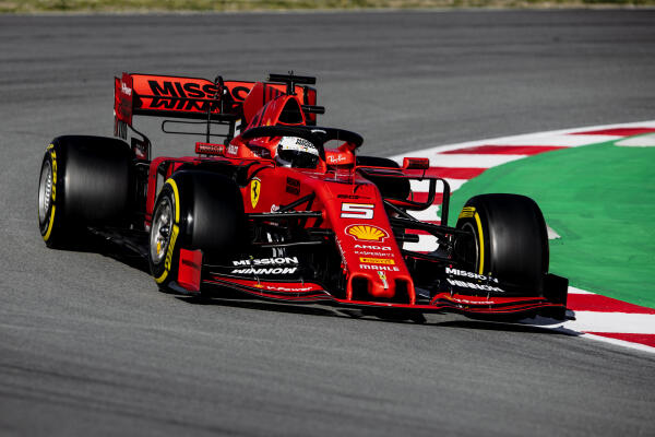 190061-test-barcellona-vettel-day-6