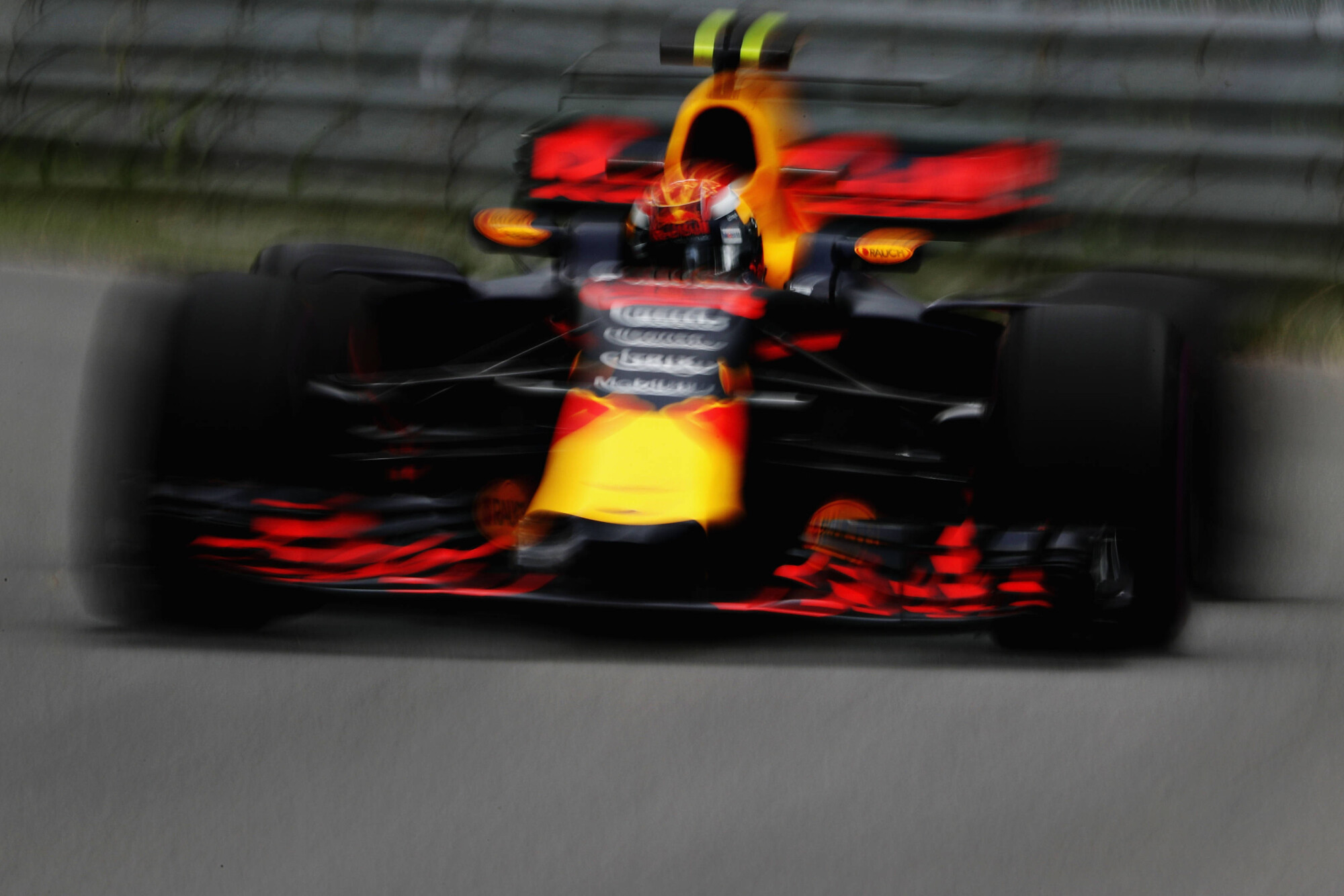 P-20170609-02400_News