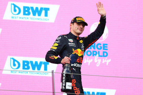 SI202106270465_hires_jpeg_24bit_rgb