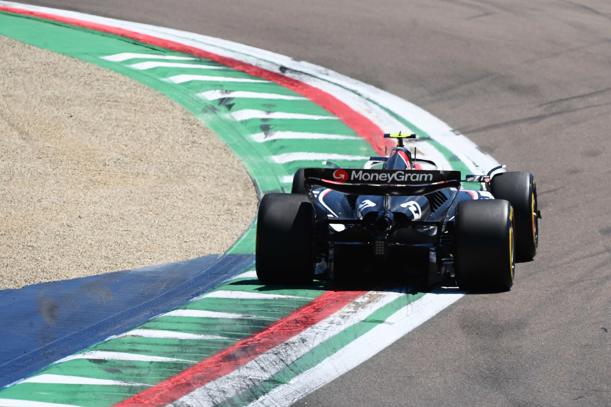 Haas-imola-2024-auto