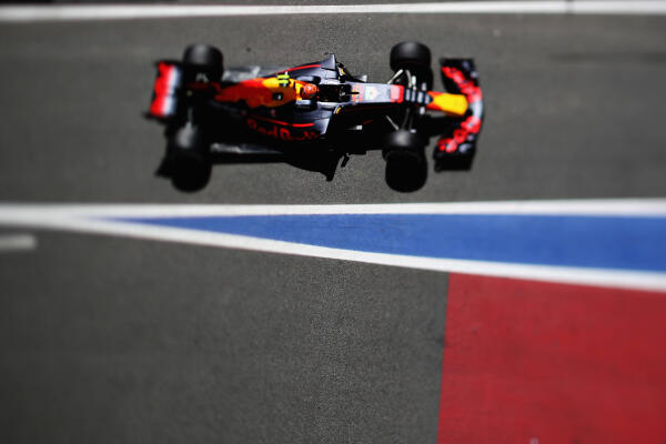 P-20170512-00698_News