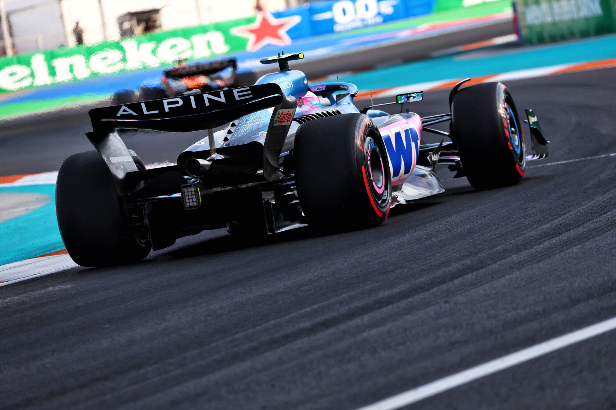 Achterkant Alpine Miami vrijdag 2023