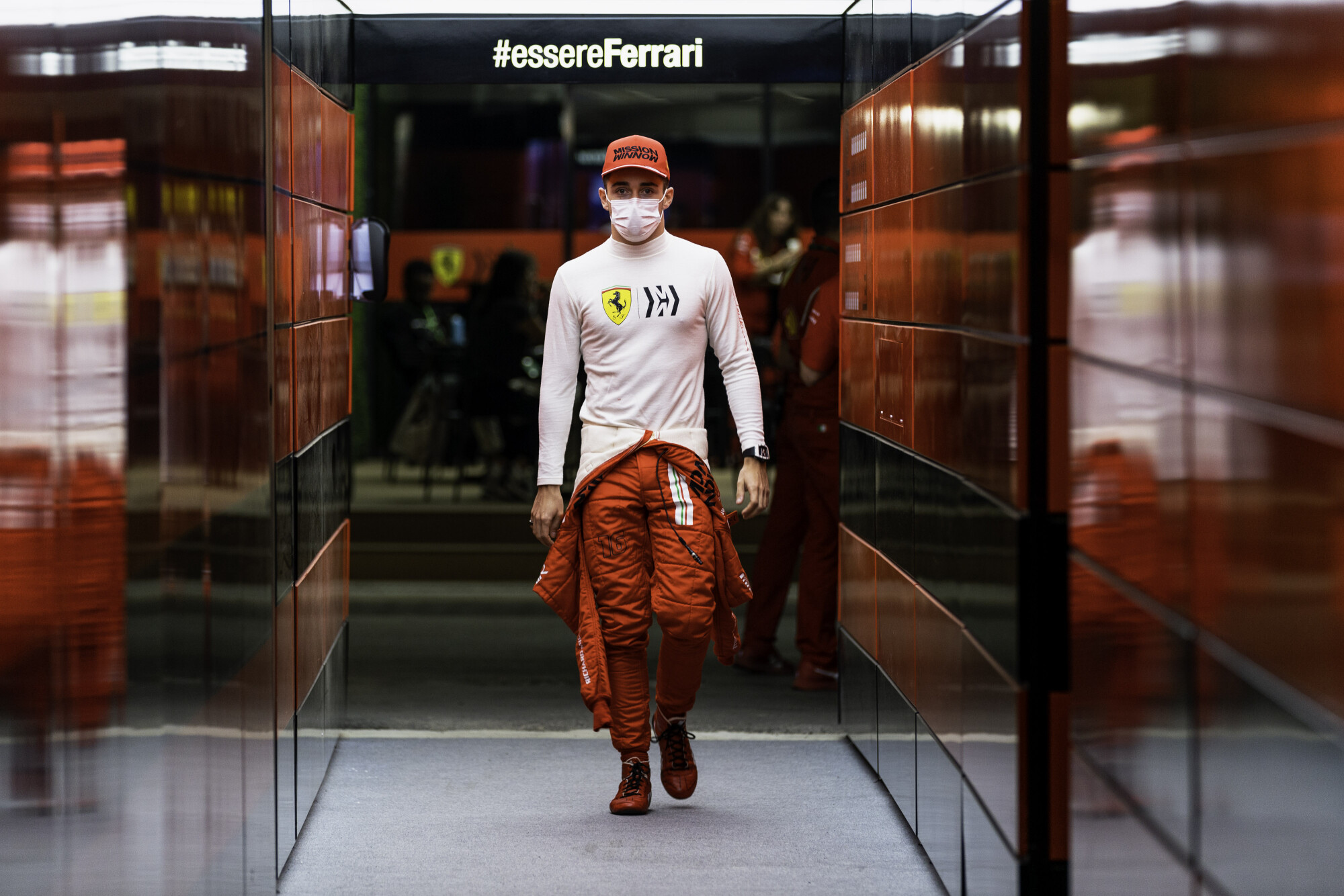 210024-scuderia-ferrari-saudi-arabian-grand-prix-friday