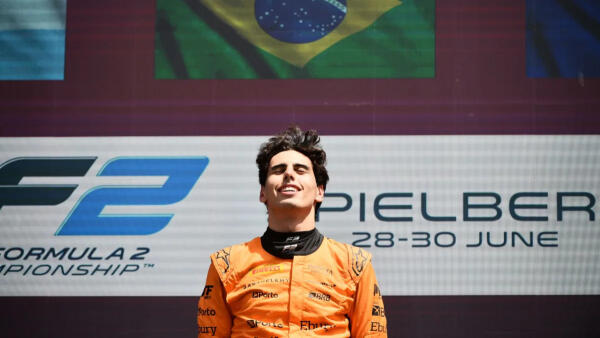 Gabriel Bortoleto wint in Oostenrijk