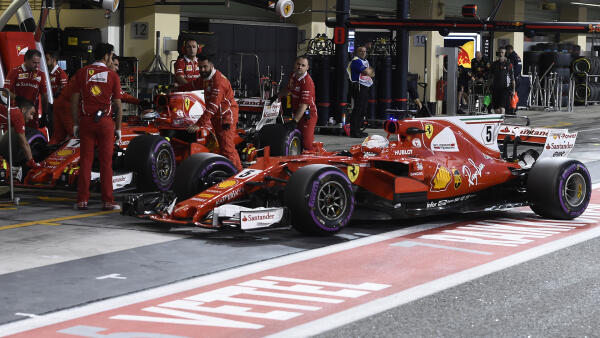 1920x1080-Ferrari-GP-Ab-Dhabi-2017