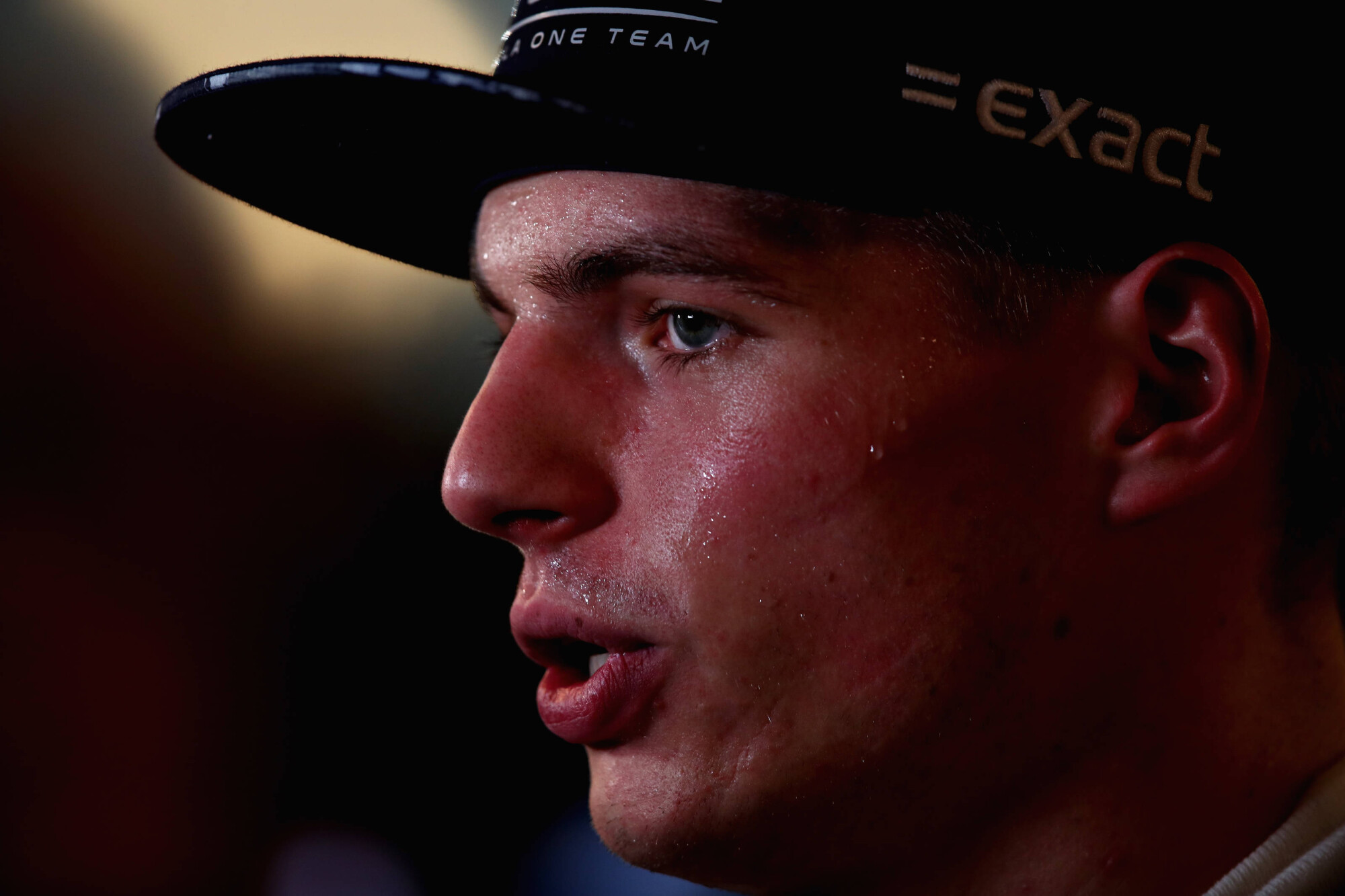 P-20171125-00496_news