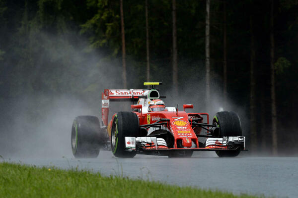Kimi_Raikkonen_Ferrari_F1_F1_GP_Oostenrijk_2016