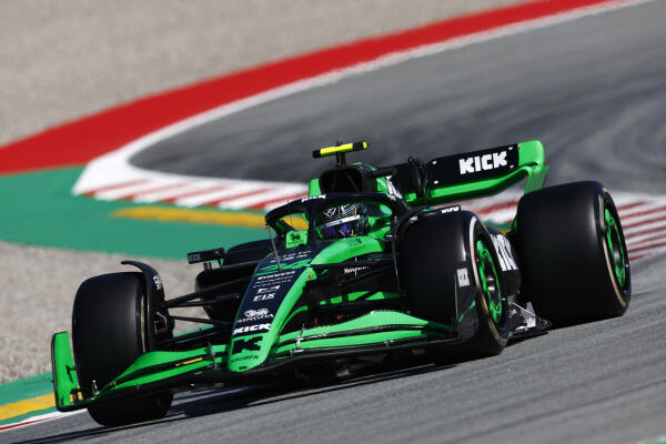 Guanyu Zhou GP Spanje 2024