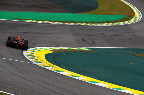 Red-Bull-interlagos