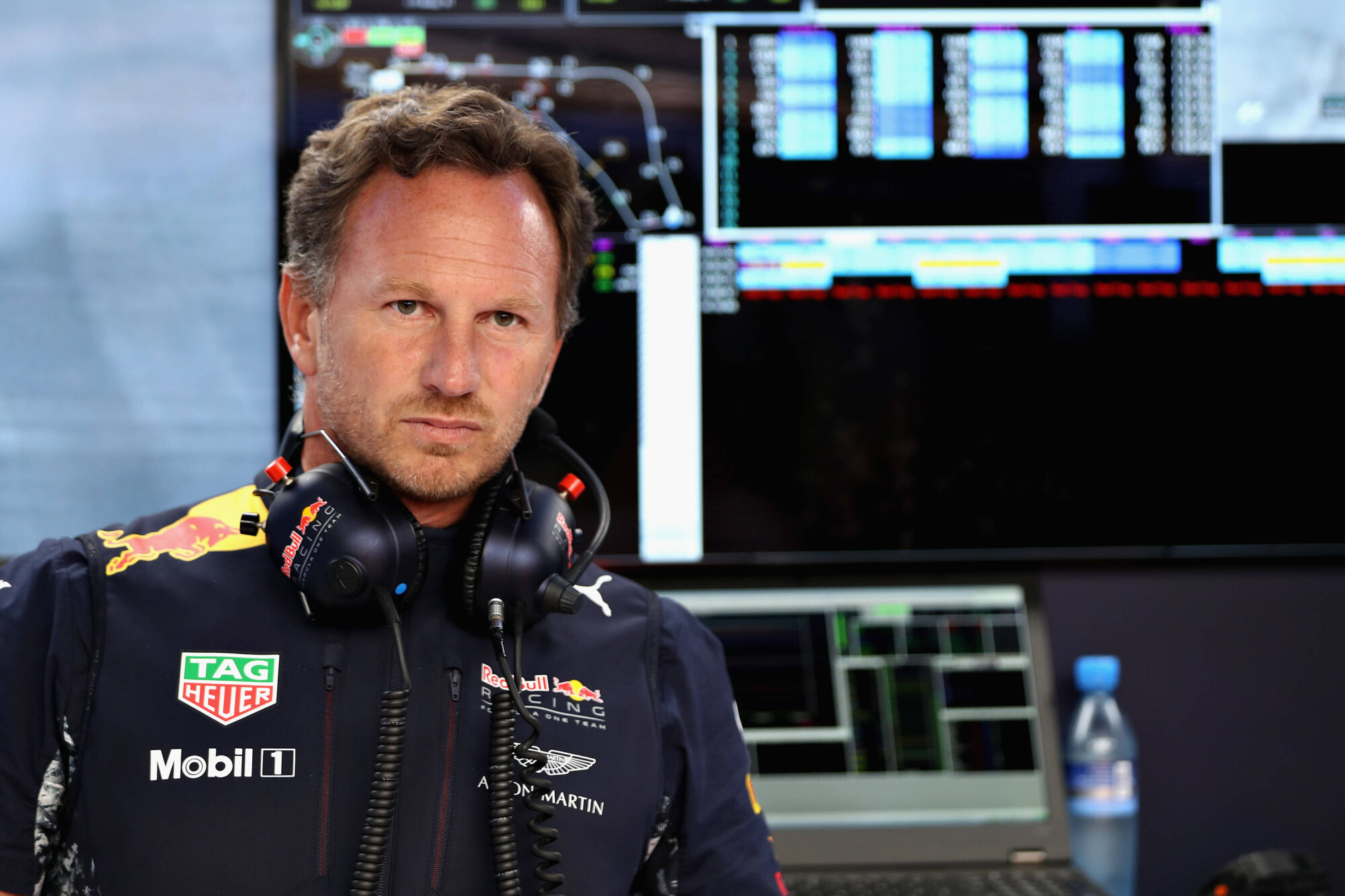 P-20170902-25849_news