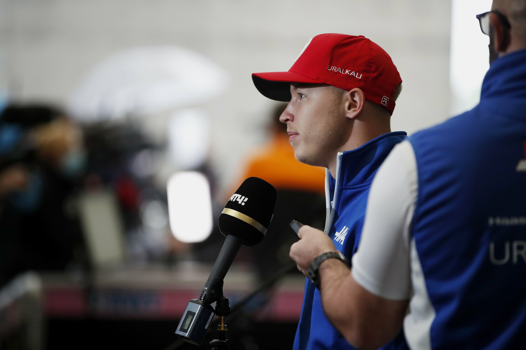 1018897849-LAT-20211111-GP2119_172049_54I1754-343